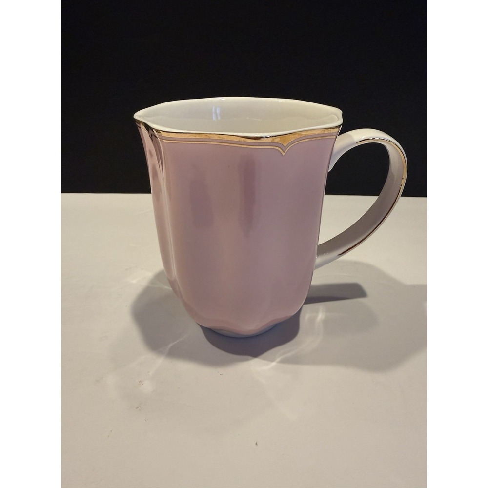 Monterey Bay Pink Fine Porcelain Mug Gold Trim Scalloped Rim 4.5" - Picture 2 of 6
